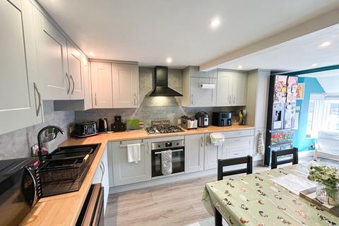 33 Townhead, Auchterarder, PH3 1JG