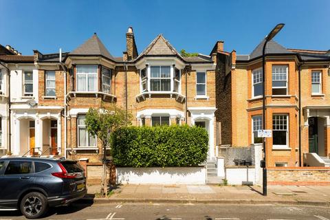 Flat C, 65 Ickburgh Road, London, E5 8AF