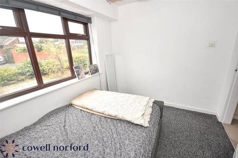 34 Beechfield Road, Milnrow, Rochdale, OL16 4EU