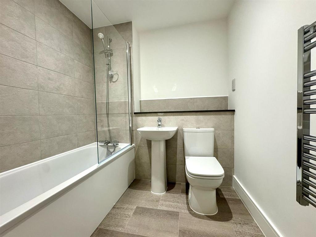 Bathroom.jpeg