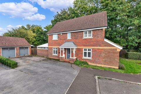 4 bedroom detached house for sale, Elbourn Way, Royston SG8