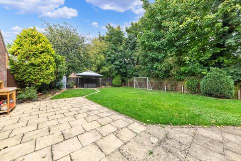 4 bedroom detached house for sale, Elbourn Way, Royston SG8