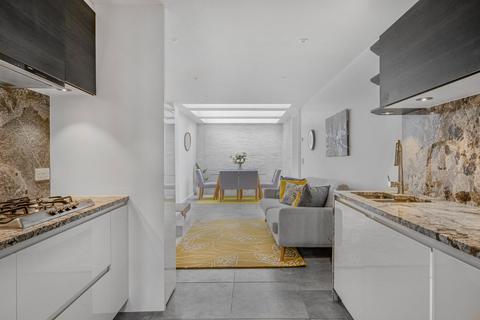 2 bedroom terraced house for sale, Danbury Street, Angel, Islington, London