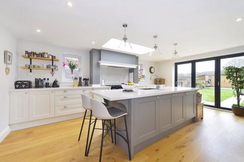 3 bedroom semi-detached house for sale, Smithwood Common, Cranleigh