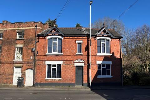 Office to rent, Albert Chambers, Canal Street, Congleton