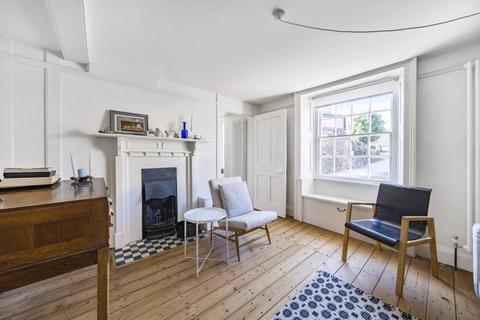 5 bedroom character property for sale, Deal