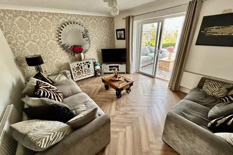 4 bedroom detached house for sale, Gwynant, Old Colwyn