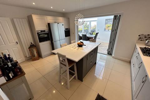 4 bedroom detached house for sale, Gwynant, Old Colwyn
