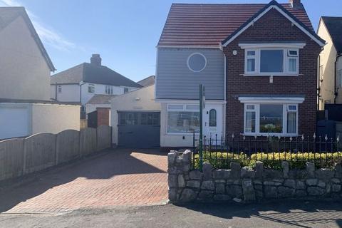 3 bedroom detached house for sale, Glan Y Mor Road, Penrhyn Bay