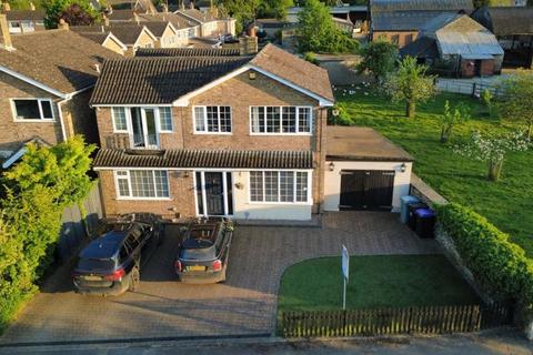 4 bedroom detached house for sale, Casewick Lane, Stamford