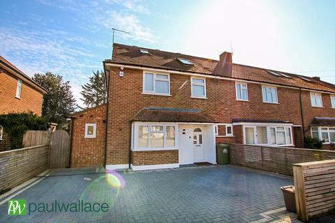 5 Hampden Crescent, Cheshunt, Waltham Cross, EN7 5AX
