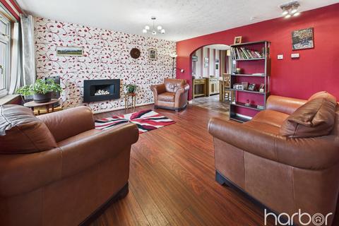 3 bedroom semi-detached house for sale, Rannoch Drive, Kirkintilloch, Glasgow, East Dunbartonshire, G66 2PN