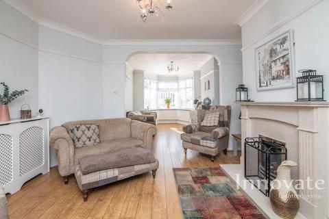 4 bedroom semi-detached house for sale, Hagley Road West, Oldbury B68
