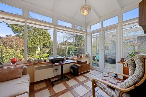 3 bedroom semi-detached house for sale, Gloucester Road, Harrow