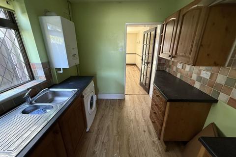 3 bedroom semi-detached house for sale, Knypersley Road, Stoke-On-Trent