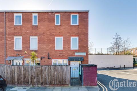 33 Burnett Close, London, E9 6ET