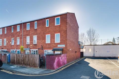 33 Burnett Close, London, E9 6ET