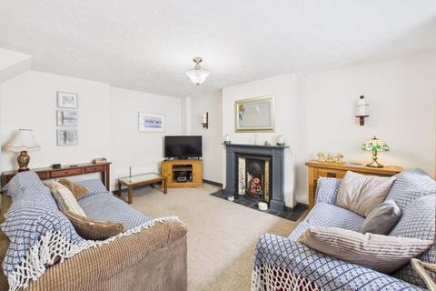 2 bedroom cottage for sale, Higher Market Street, Penryn