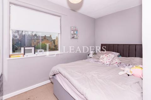 2 bedroom end of terrace house to rent, Zebra Cottages, Stamford