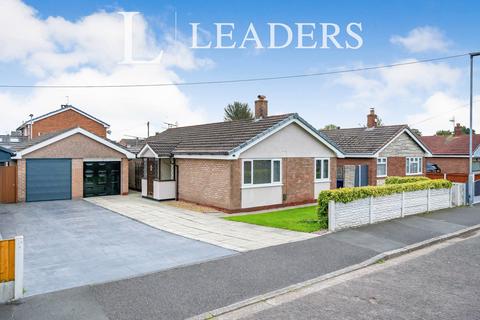 3 bedroom bungalow to rent, Shakespeare Grove