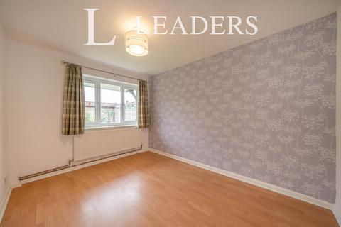 3 bedroom bungalow to rent, Shakespeare Grove