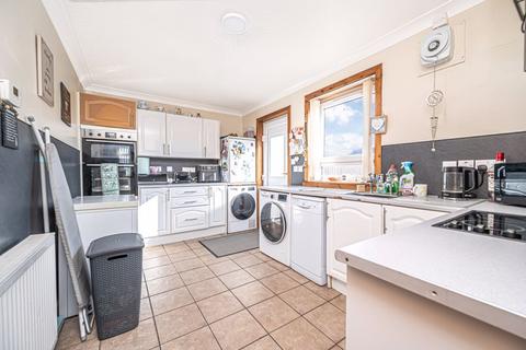 3 bedroom end of terrace house for sale, Campsie Crescent, Kirkcaldy