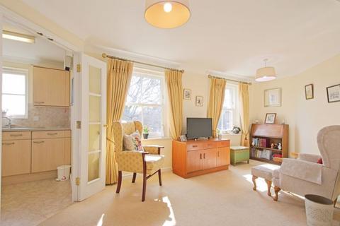 1 bedroom retirement property for sale, Glen View, Gravesend DA12