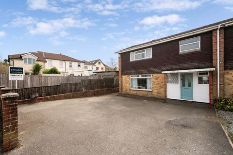 4 bedroom end of terrace house for sale, Dale Valley Road, Poole BH15