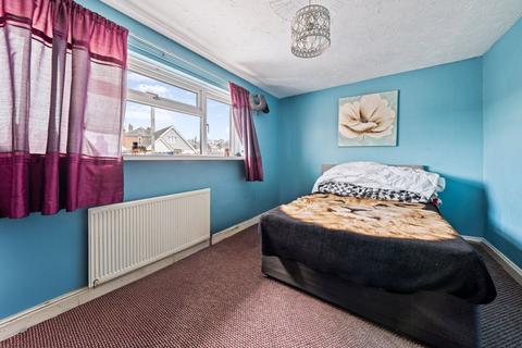 4 bedroom end of terrace house for sale, Dale Valley Road, Poole BH15