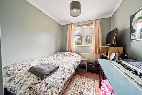 4 bedroom end of terrace house for sale, Dale Valley Road, Poole BH15