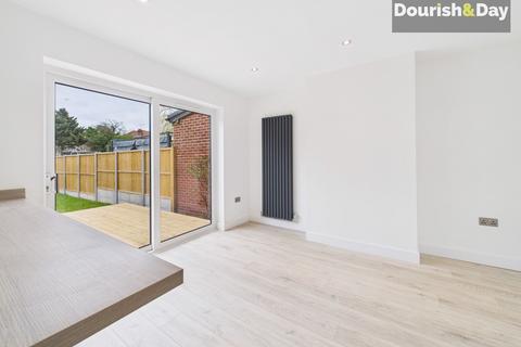 28 Bertelin Road, Stafford, ST16 3JJ