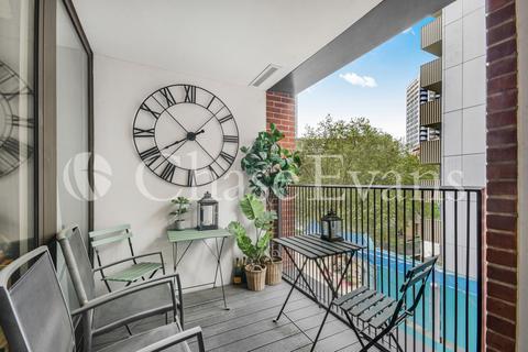 1 bedroom flat for sale, Deacon Street, Elephant & Castle, London, SE17
