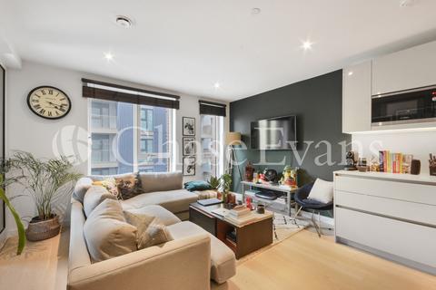 1 bedroom flat for sale, Deacon Street, Elephant & Castle, London, SE17