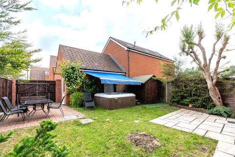 29 Birkbeck Chase, West Wick, Weston-super-mare, BS24 7FW
