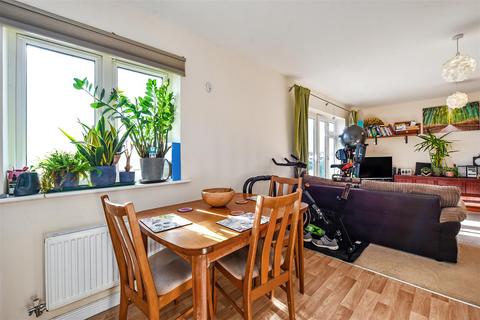 undefined, Saddle Way, Andover