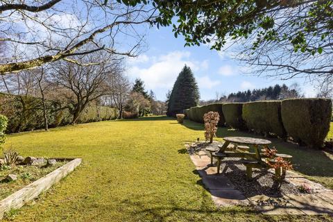 42 Abbey Road, Medstead, Alton, GU34 5PB