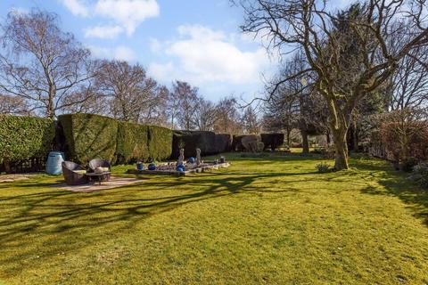 42 Abbey Road, Medstead, Alton, GU34 5PB