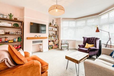 28 Aylesbury Crescent, Bristol, BS3 5NW
