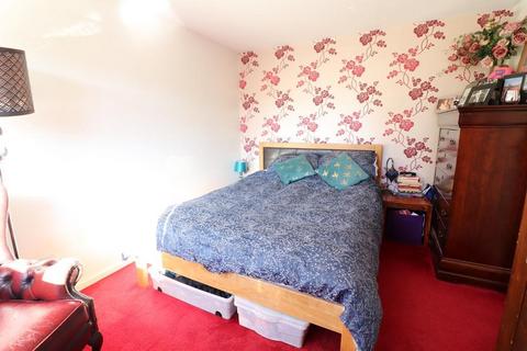 11 Buchanan Drive, Luton, LU2 0RX