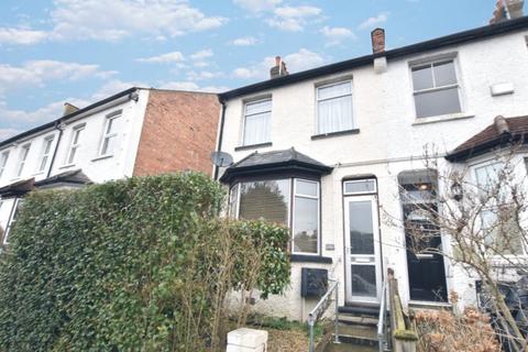 136 Chipstead Valley Road, Coulsdon, CR5 3BB