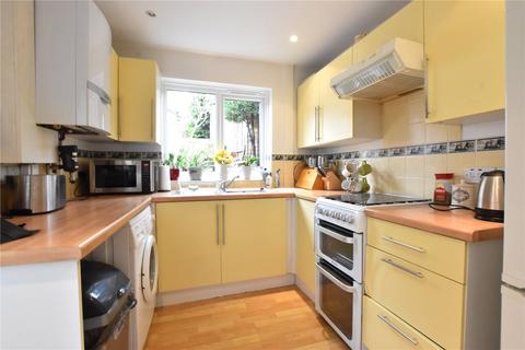 136 Chipstead Valley Road, Coulsdon, CR5 3BB