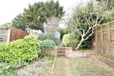 136 Chipstead Valley Road, Coulsdon, CR5 3BB