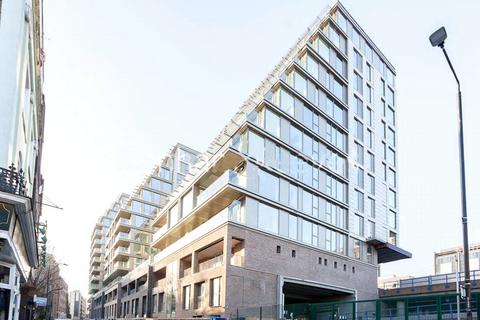undefined, Royal Mint Street, Tower Hill E1