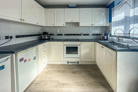 2 bedroom park home for sale, Kings Park, Creek Road, Canvey Island