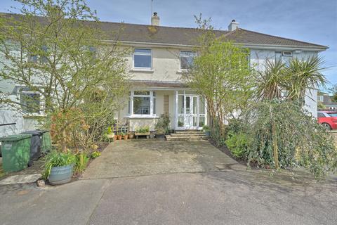 50 Hugh Squier Avenue, South Molton, EX36 3DR