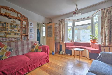 50 Hugh Squier Avenue, South Molton, EX36 3DR