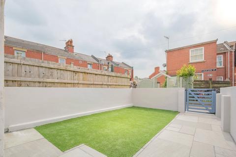 2 bedroom terraced house for sale, Broadway, Widcombe, Bath, BA2