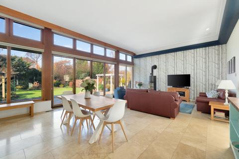 42 The Ridgway, Sutton, SM2 5JU