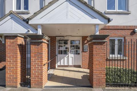 undefined, Clifton Park Avenue, Raynes Park SW20