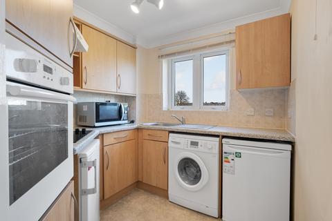 undefined, Clifton Park Avenue, Raynes Park SW20
